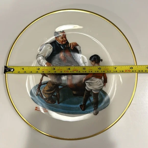 NORMAN ROCKWELL Limited Edition Danbury Mint Collectible Plate “Grandpa’s Girl” - Picture 8 of 8